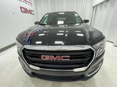 Used 2024 GMC Terrain SLE