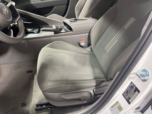 New 2026 Hyundai Elantra Sport FWD image 7