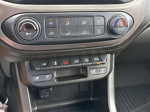 Certified 2022 GMC Canyon AT4 w/ Trailering Package AWD/4WD image 15