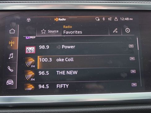 Used 2022 Audi Q3 2.0T Premium w/ Convenience Package image 16