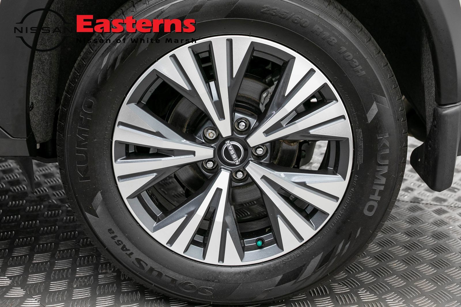 Used 2023 Nissan Rogue SV AWD/4WD image 32