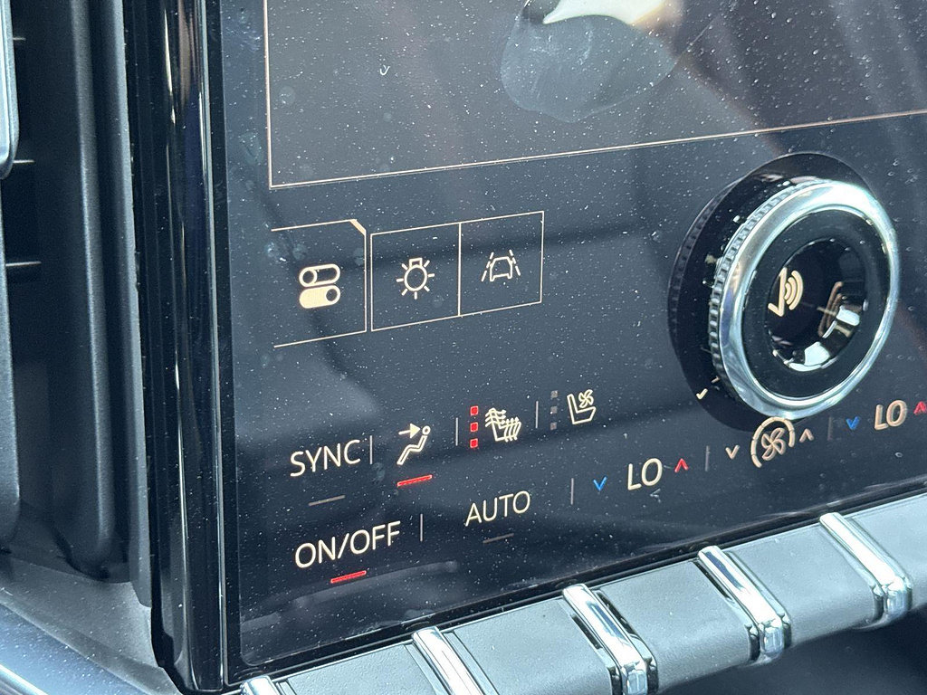New 2026 GMC Acadia AT4 w/ Luxury Package AWD/4WD image 17