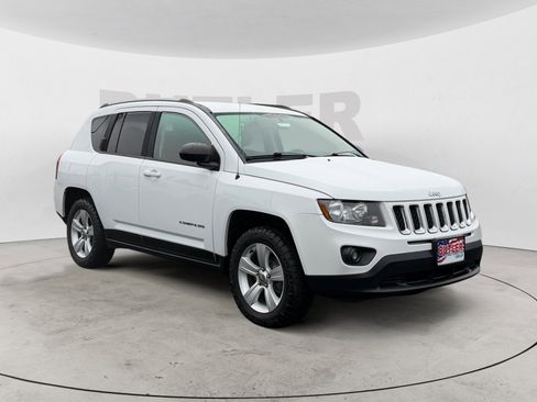 Used 2015 Jeep Compass Sport w/ Power Value Group image 7