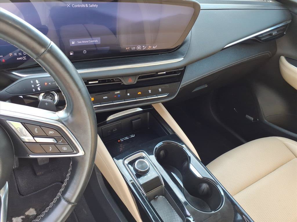 Used 2024 Buick Envision Preferred AWD/4WD image 32
