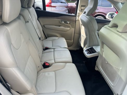 Used 2023 Volvo XC90 B5 Plus w/ Protection Package Premier AWD/4WD image 40