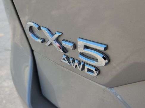 Used 2025 MAZDA CX-5 AWD 2.5 S w/ Select Package image 14
