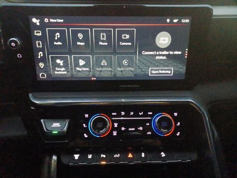 Used 2024 GMC Sierra 2500 Denali w/ Denali Reserve Package image 10