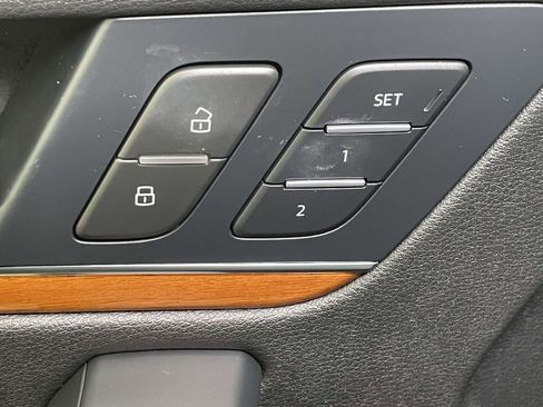 Certified 2023 Audi Q5 2.0T Premium w/ Convenience Package AWD/4WD image 35