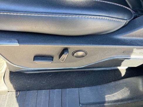 Used 2023 Ford F350 Lariat w/ Lariat Ultimate Package image 13