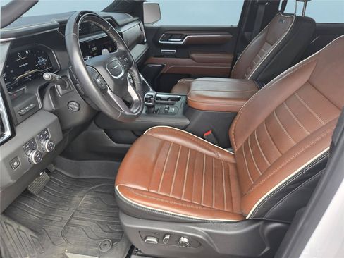 Used 2024 GMC Sierra 1500 Denali Ultimate AWD/4WD image 15
