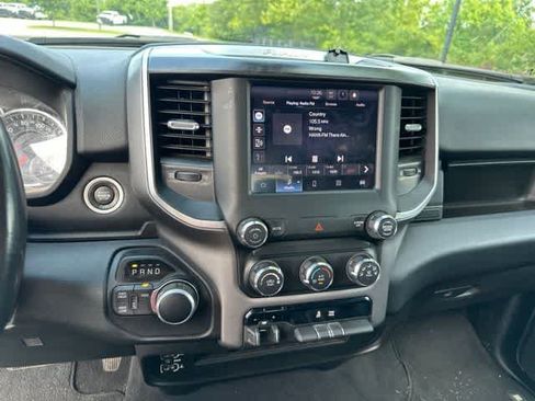 Certified 2024 RAM 2500 Big Horn AWD/4WD image 10