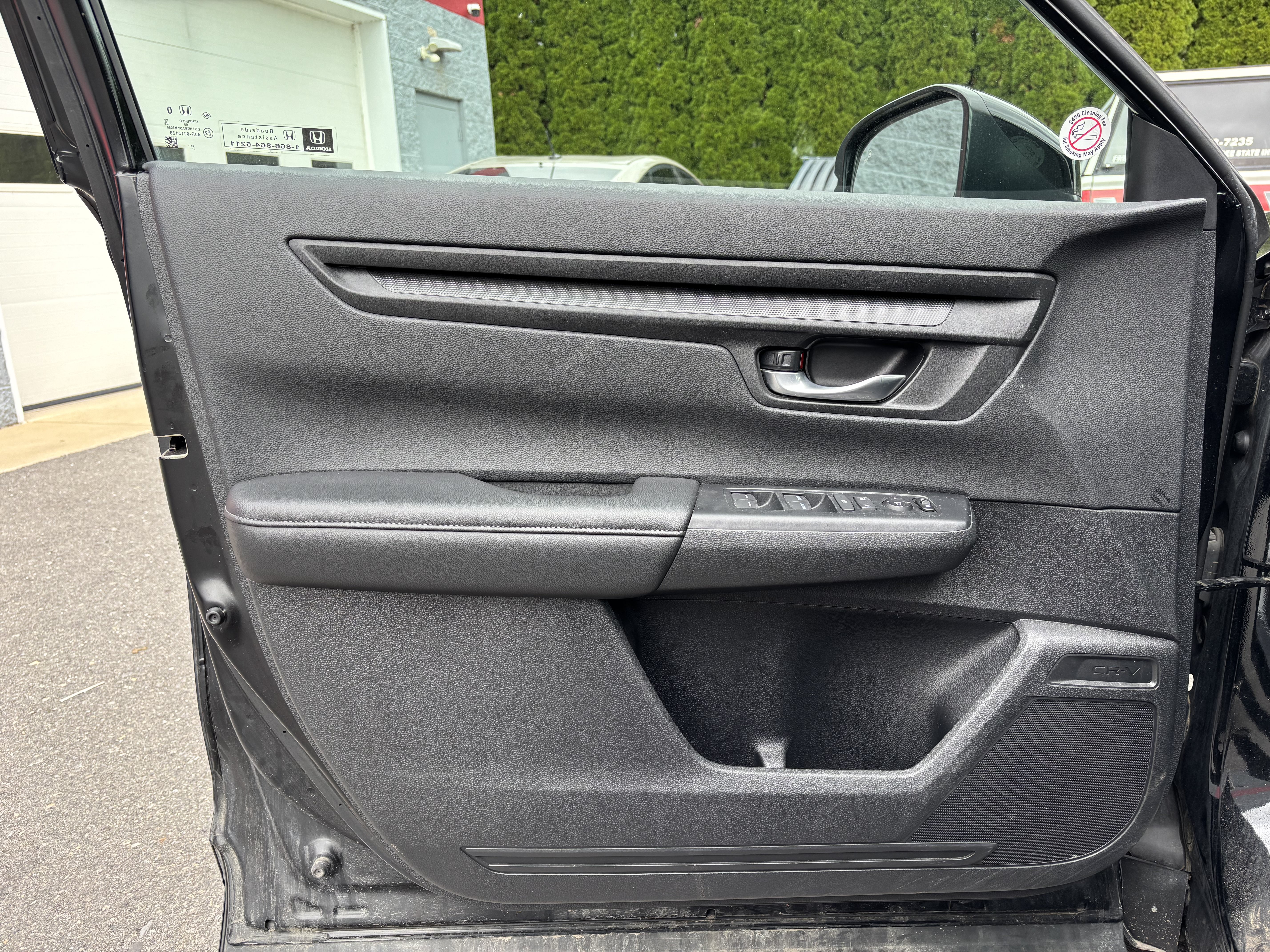 Used 2025 Honda CR-V EX image 15