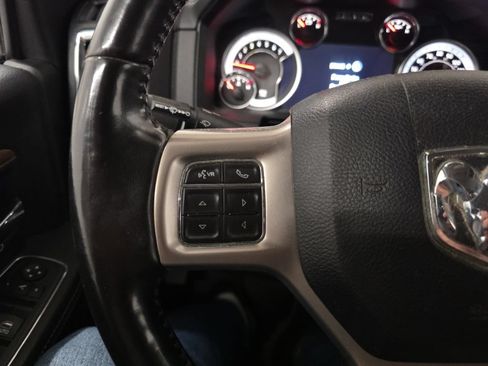 Used 2018 RAM 2500 Laramie w/ Snow Chief Group AWD/4WD image 15