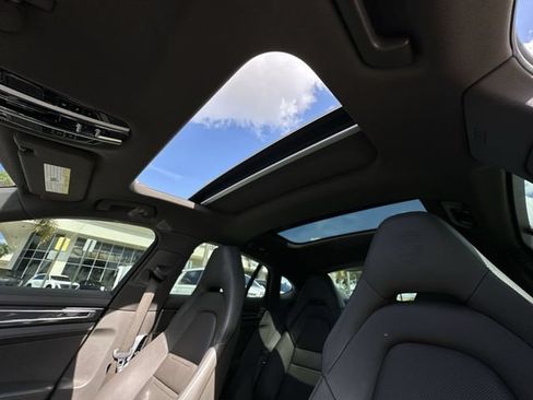 Used 2017 Porsche Panamera 4S AWD/4WD image 30