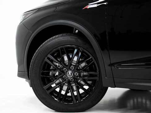 Used 2025 Acura MDX A-Spec image 35