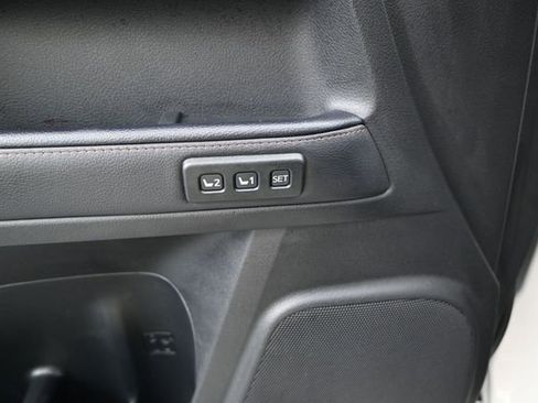 Used 2023 Toyota 4Runner Limited AWD/4WD image 13