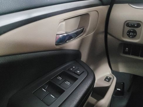 Used 2016 Honda Pilot EX-L image 27