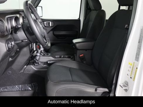 Used 2018 Jeep Wrangler Unlimited Sport S AWD/4WD image 13