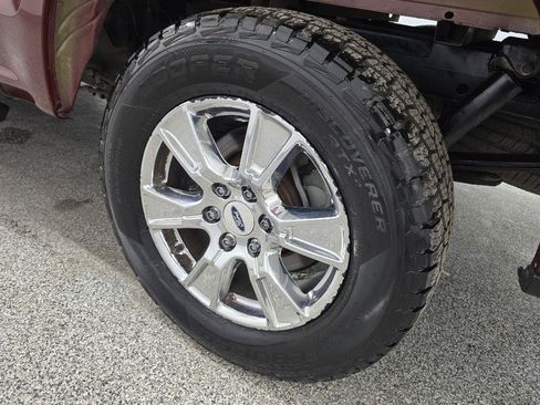 Used 2016 Ford F150 XLT w/ Equipment Group 302A Luxury RWD image 29