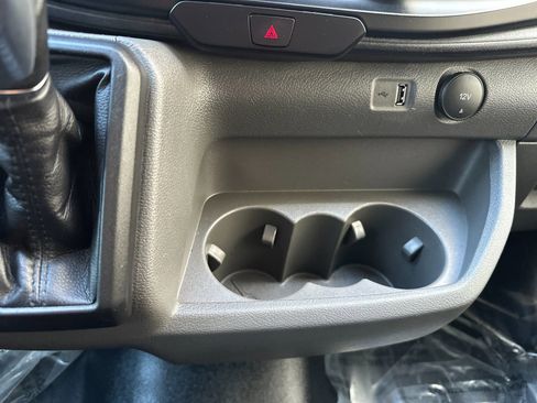 Used 2023 Ford Transit 350 XL image 30