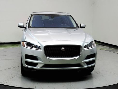 Used 2020 Jaguar F-PACE Premium AWD/4WD image 2