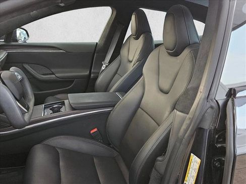 Used 2024 Tesla Model S image 13