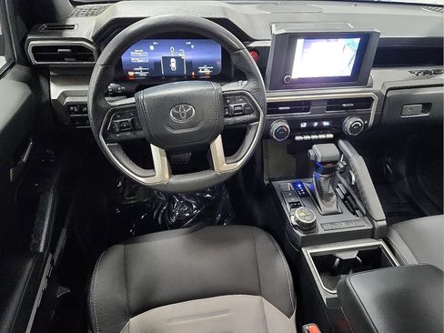 Certified 2024 Toyota Tacoma TRD Off-Road image 7