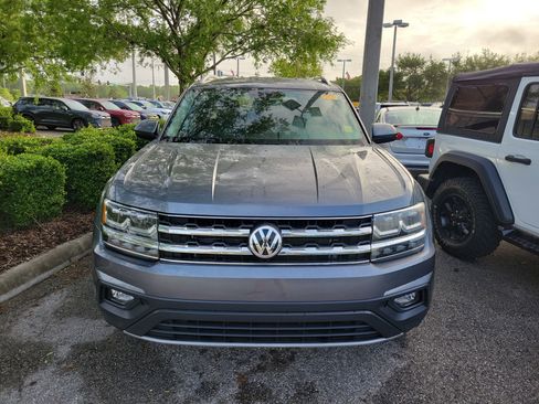Used 2019 Volkswagen Atlas SE image 2