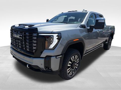 New 2026 GMC Sierra 2500 Denali Ultimate AWD/4WD image 3