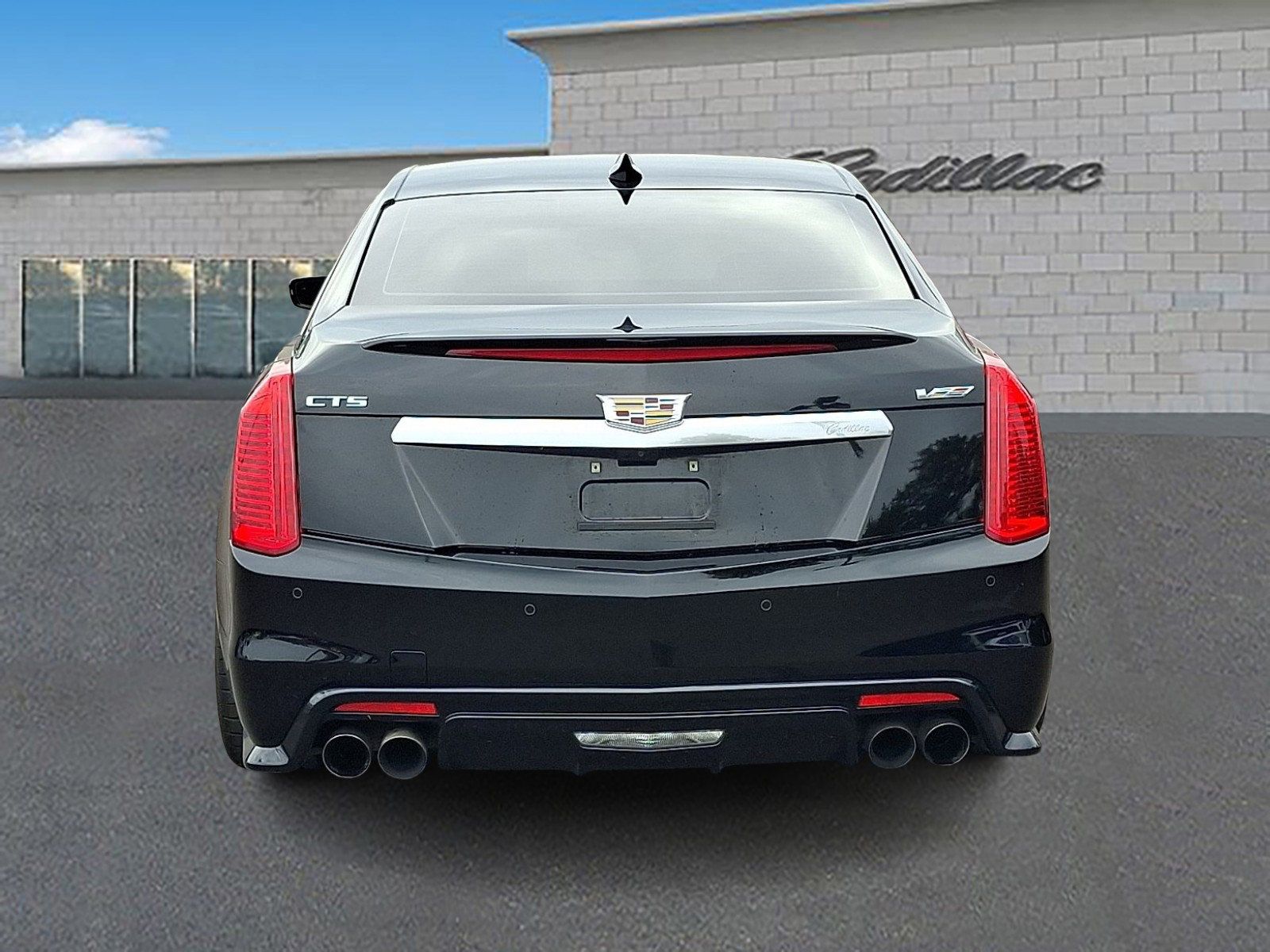 Used 2019 Cadillac CTS V w/ Luxury Package RWD image 5