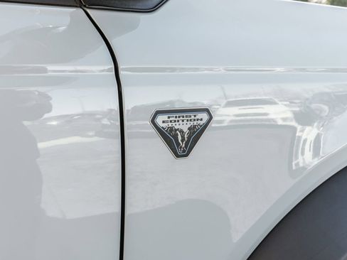 Used 2021 Ford Bronco First Edition AWD/4WD image 4