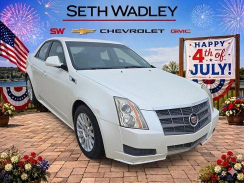 Used 2011 Cadillac CTS Luxury RWD image 1