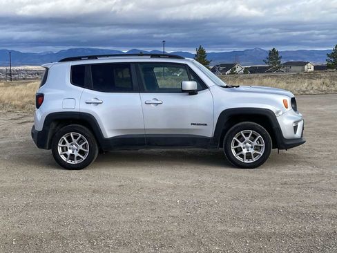 Certified 2019 Jeep Renegade Latitude image 22