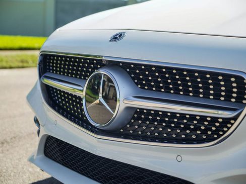 Used 2019 Mercedes-Benz S 560 Cabriolet image 88