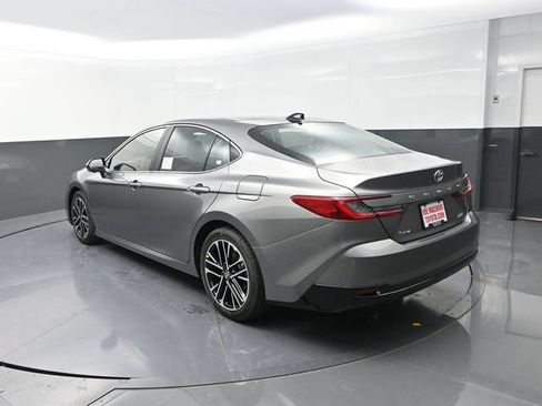 New 2025 Toyota Camry XLE w/ Premium Plus Package FWD image 5