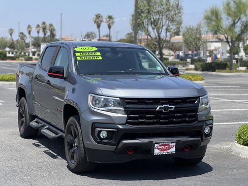 Used 2022 Chevrolet Colorado LT w/ Redline Special Edition RWD image 15