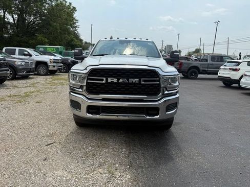 Used 2024 RAM 2500 Tradesman w/ Safety Group AWD/4WD image 2