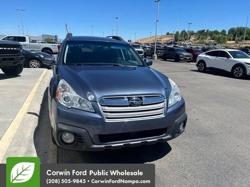 Used 2014 Subaru Outback 2.5i Premium AWD/4WD image 2