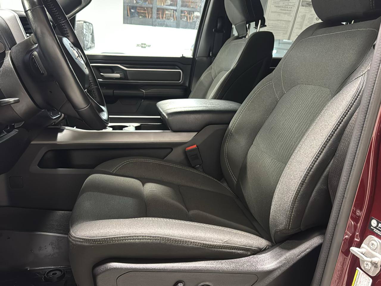 Used 2022 RAM 1500 Big Horn AWD/4WD image 18