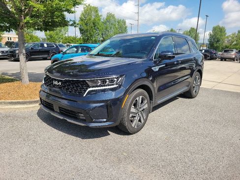 Used 2023 Kia Sorento SX Prestige AWD/4WD image 1