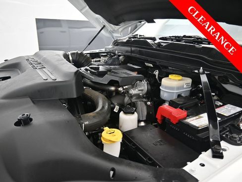 Used 2024 RAM 3500 Big Horn image 13