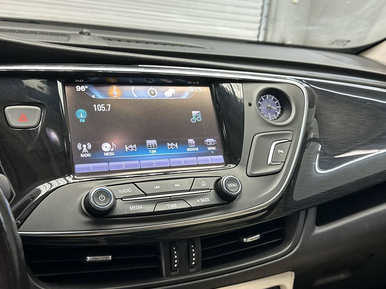 Used 2018 Buick Envision Preferred FWD image 15
