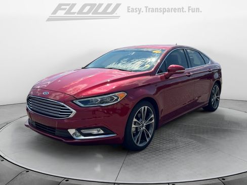 Used 2017 Ford Fusion Titanium FWD image 3