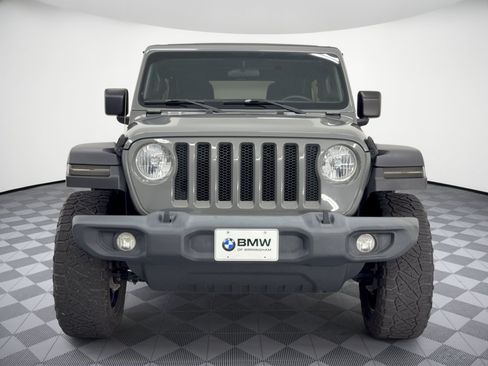 Used 2018 Jeep Wrangler Unlimited Sport S AWD/4WD image 6