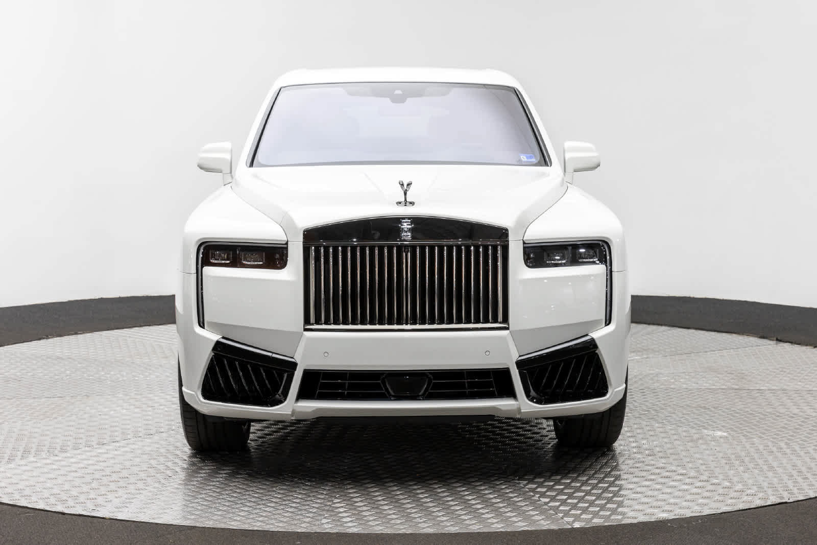 New 2027 Rolls-Royce Cullinan Black Badge AWD/4WD image 6