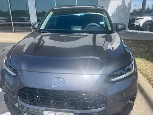 Used 2024 Honda HR-V EX-L image 2