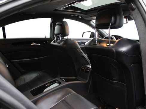 Used 2012 Mercedes-Benz CLS 63 AMG image 29