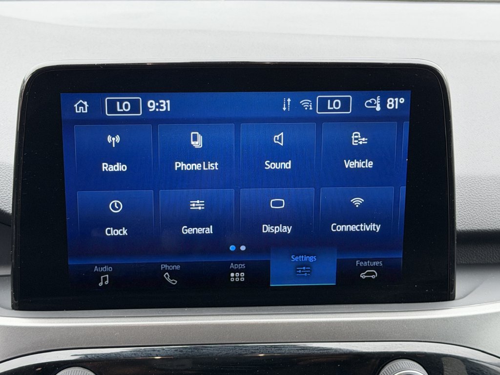 Used 2025 Ford Escape Active AWD/4WD image 17