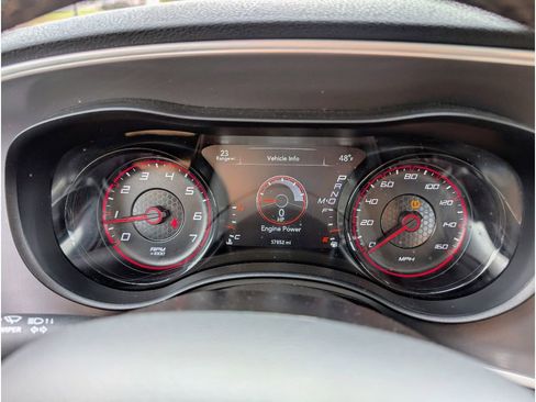 Used 2022 Dodge Charger R/T w/ Blacktop Package image 20