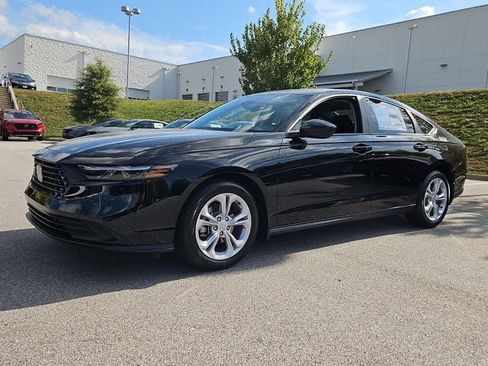 New 2025 Honda Accord LX image 3